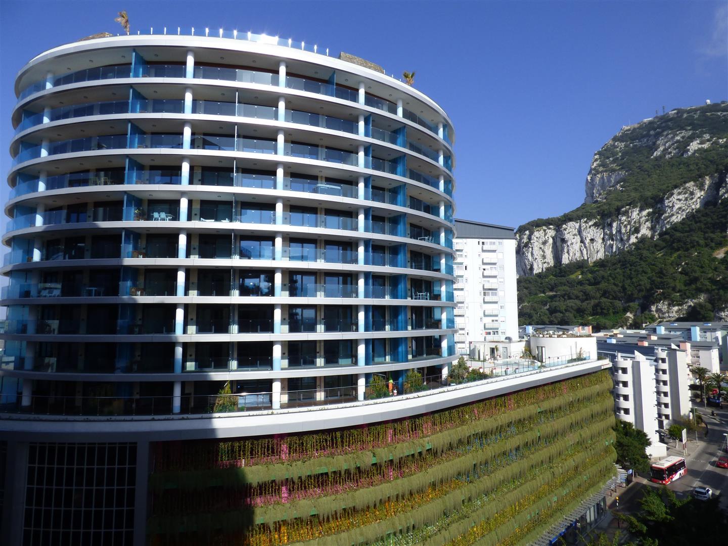 Image of Apartment - 1 Bedrooms - 2 Bathrooms for Rental in Ocean Spa Plaza-Gibraltar, Image 13